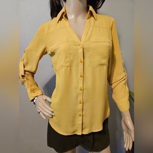 Express Two Pocket Portofino  long sleeve  button-down shirt / blouse SIZE XS